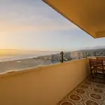 Sarava With Sea View In Buarcos *