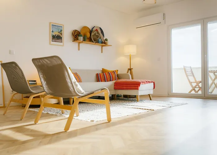 Sarava With Sea View In Buarcos Apartmán